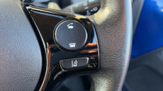 Toyota Aygo 1.0 VVT-i X-Clusiv 5dr x-shift Petrol Hatchback